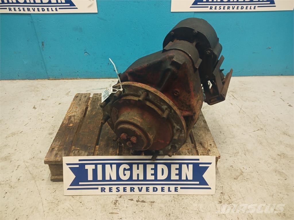 CASE 1640 Kombájn tartozékok