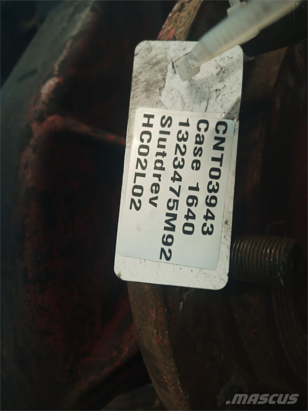 CASE 1640 Kombájn tartozékok