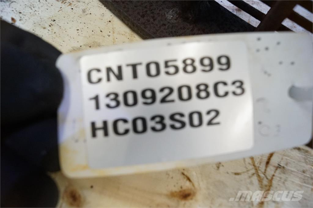 CASE 1640 Kombájn tartozékok