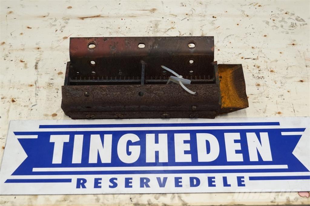 CASE 1640 Kombájn tartozékok