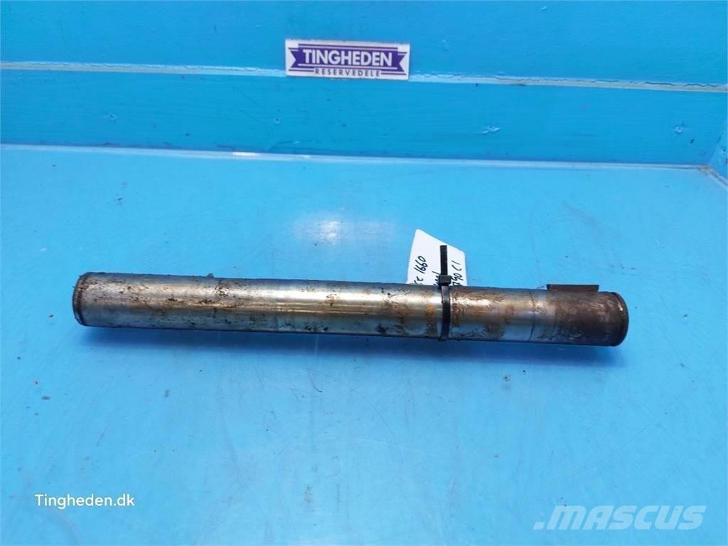 CASE 1660 Kombájn tartozékok