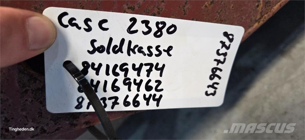 CASE 2380 Homok és Sószórók