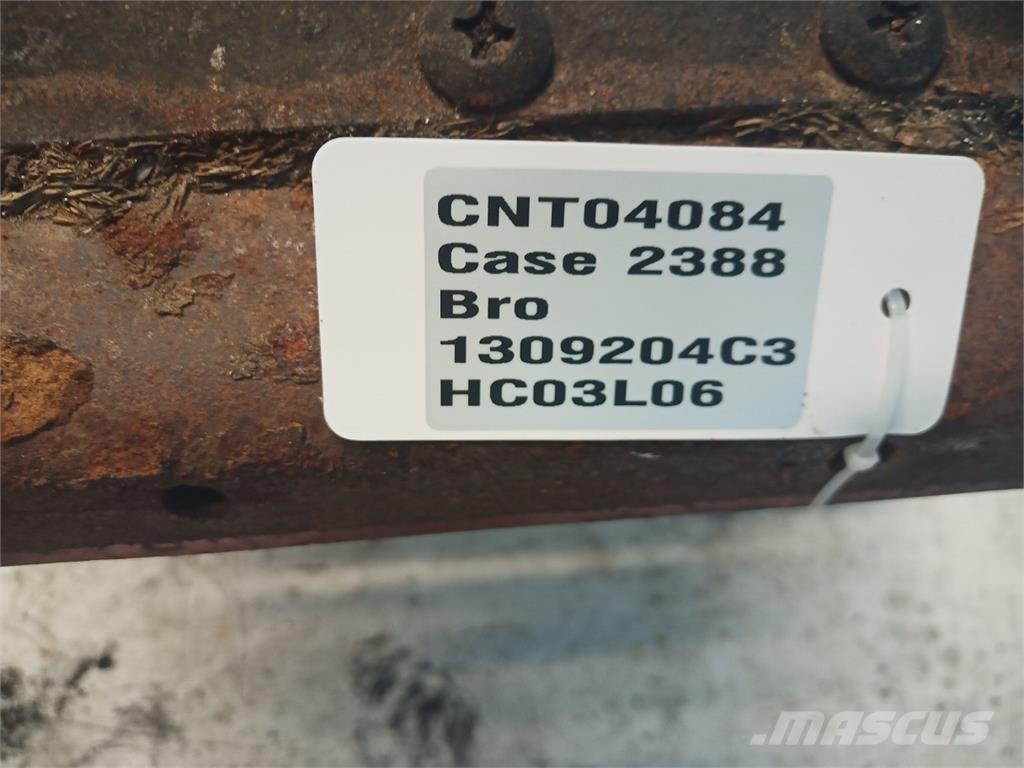 CASE 2388 Kombájn tartozékok