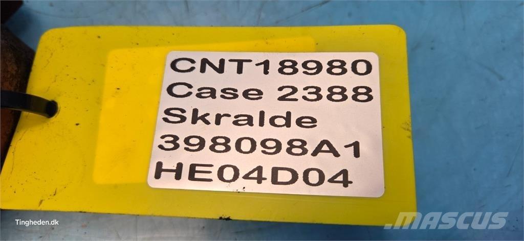 CASE 2388 Kombájn tartozékok