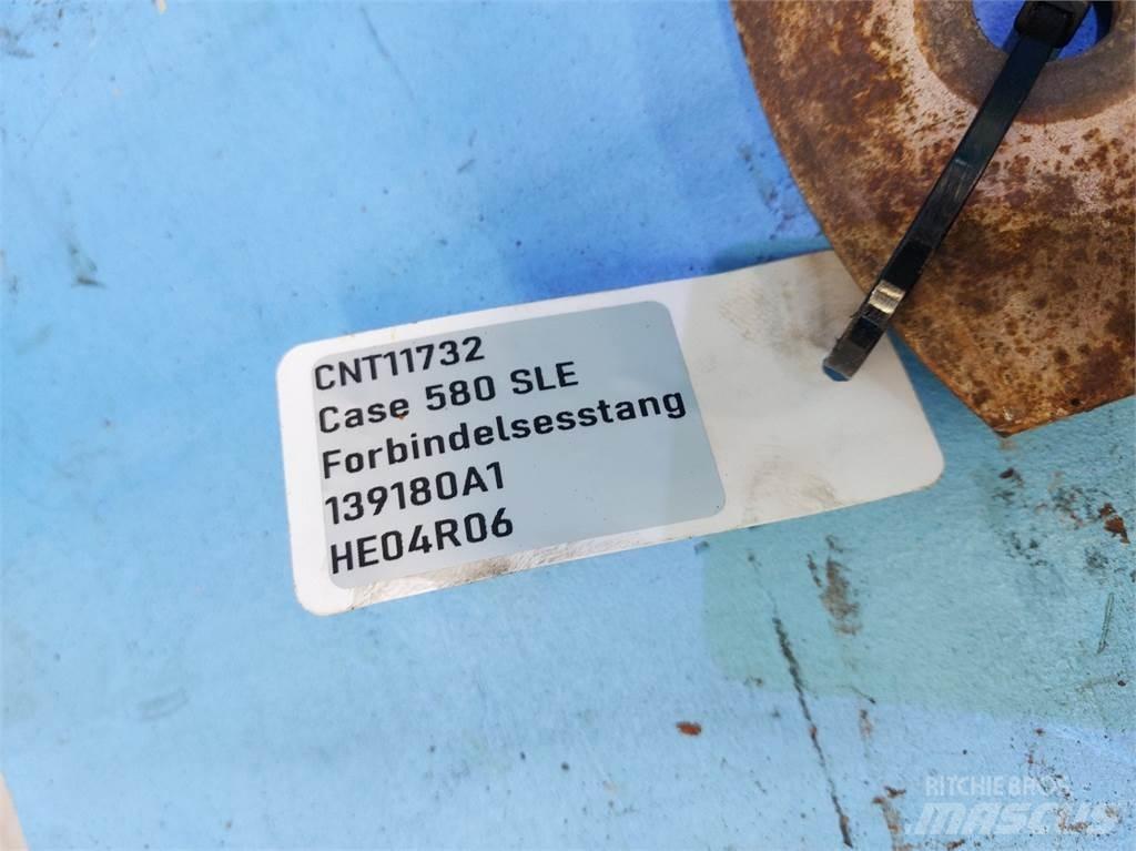 CASE 580 SLE Daru tertozékok és felszerelések