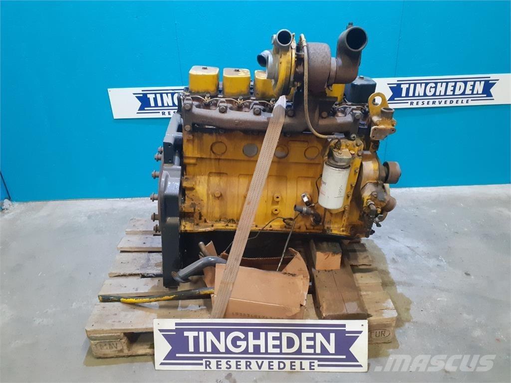 CASE 6T-590 CDC Motorok