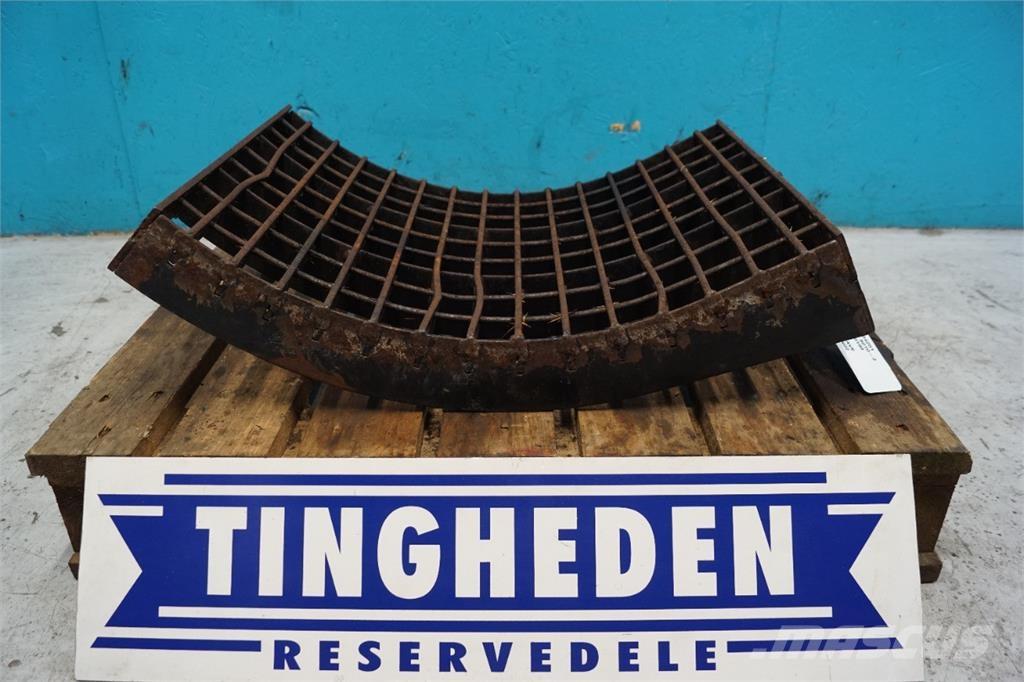 CASE 8010 Kombájn tartozékok