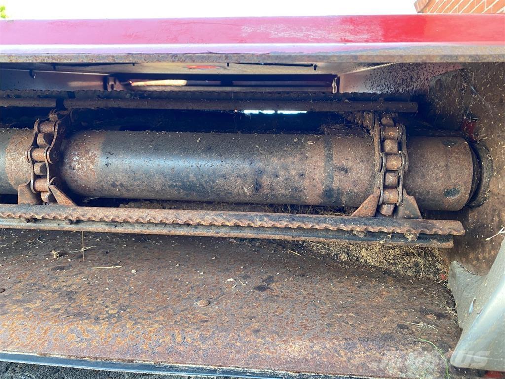 CASE 8010 Kombájn tartozékok