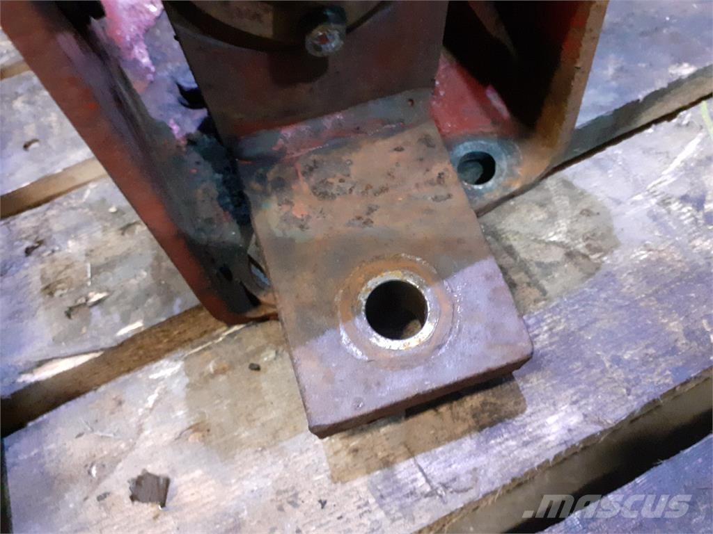 CASE 810 Kombájn tartozékok