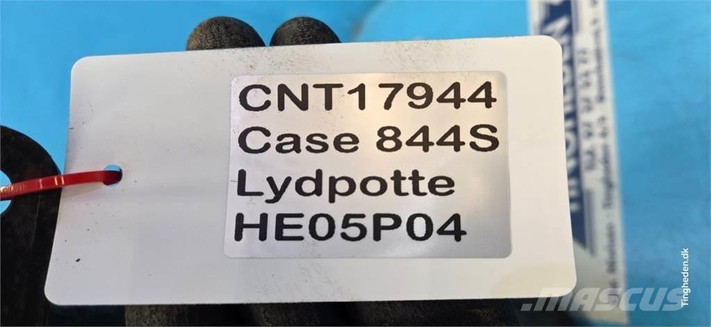 CASE 844S Motorok