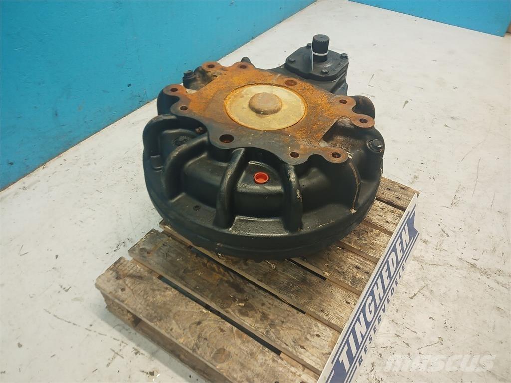 CASE 9010 Kombájn tartozékok