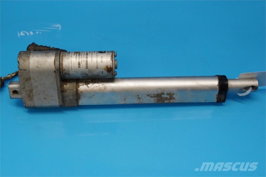 CASE 9230 Elektronika