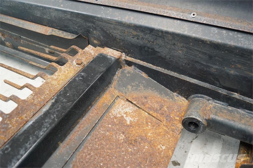 CASE 9230 Homok és Sószórók