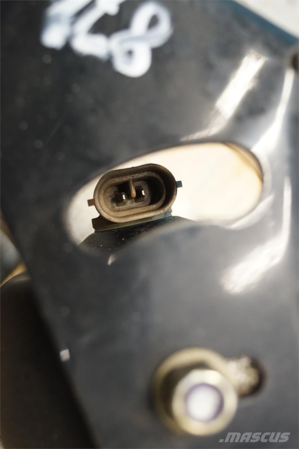 CASE 9230 Elektronika