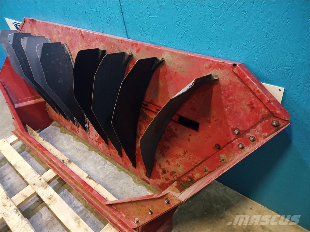 CASE CF60 Kombájn tartozékok