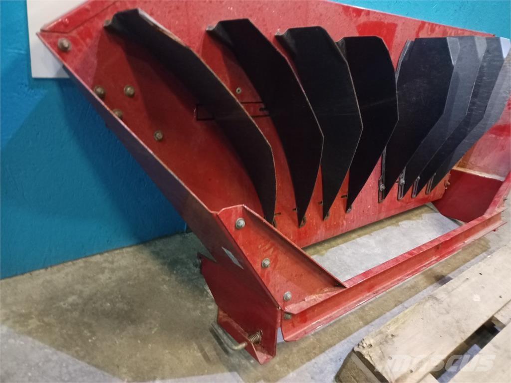 CASE CF60 Kombájn tartozékok