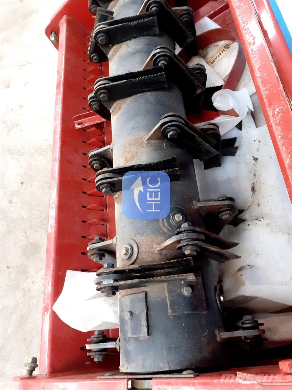 CASE CF60 Kombájn tartozékok