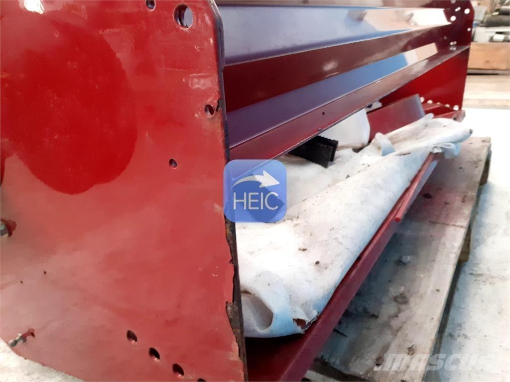 CASE CF60 Kombájn tartozékok