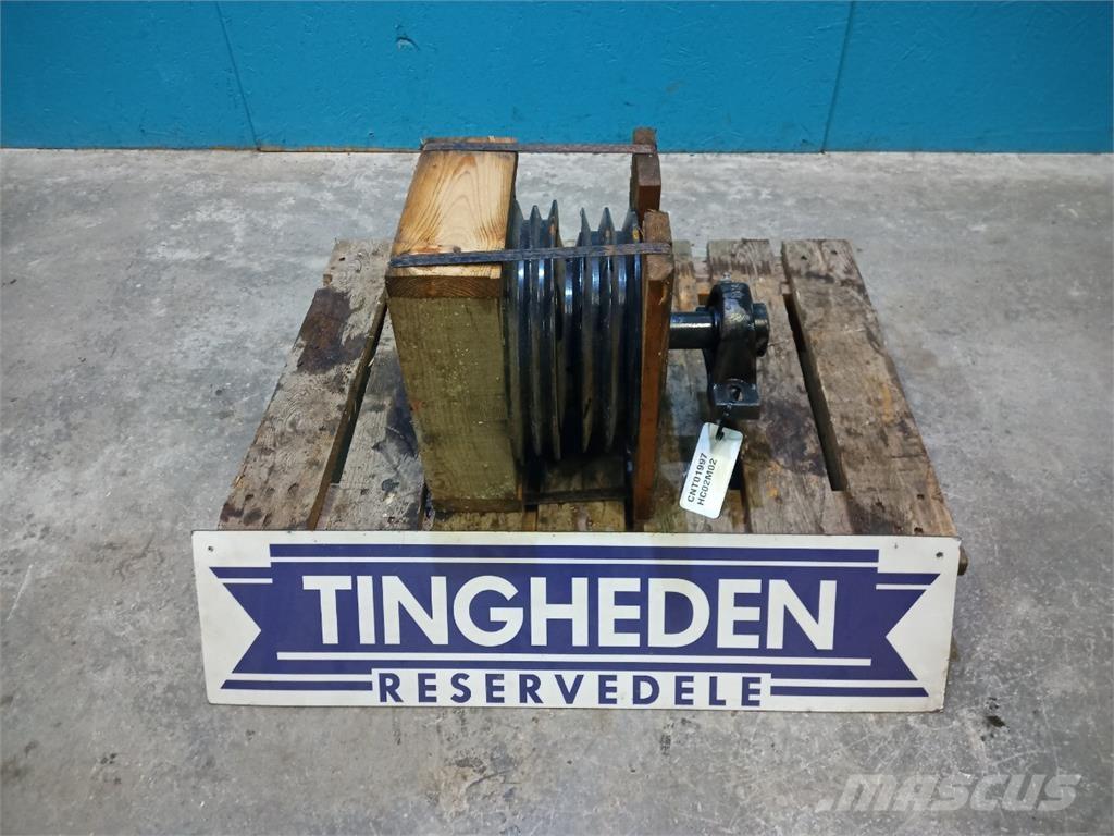 CASE CF80 Kombájn tartozékok