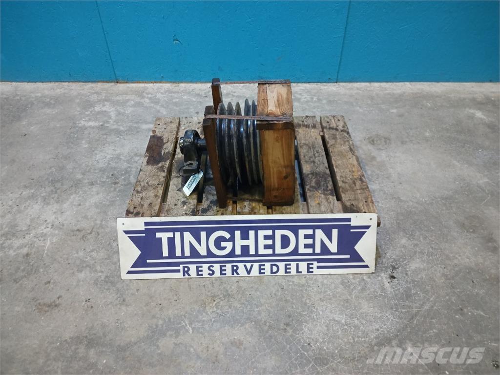 CASE CF80 Kombájn tartozékok