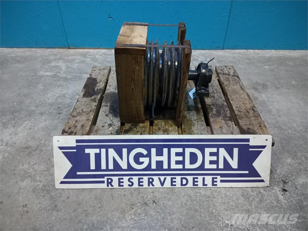 CASE CF80 Kombájn tartozékok