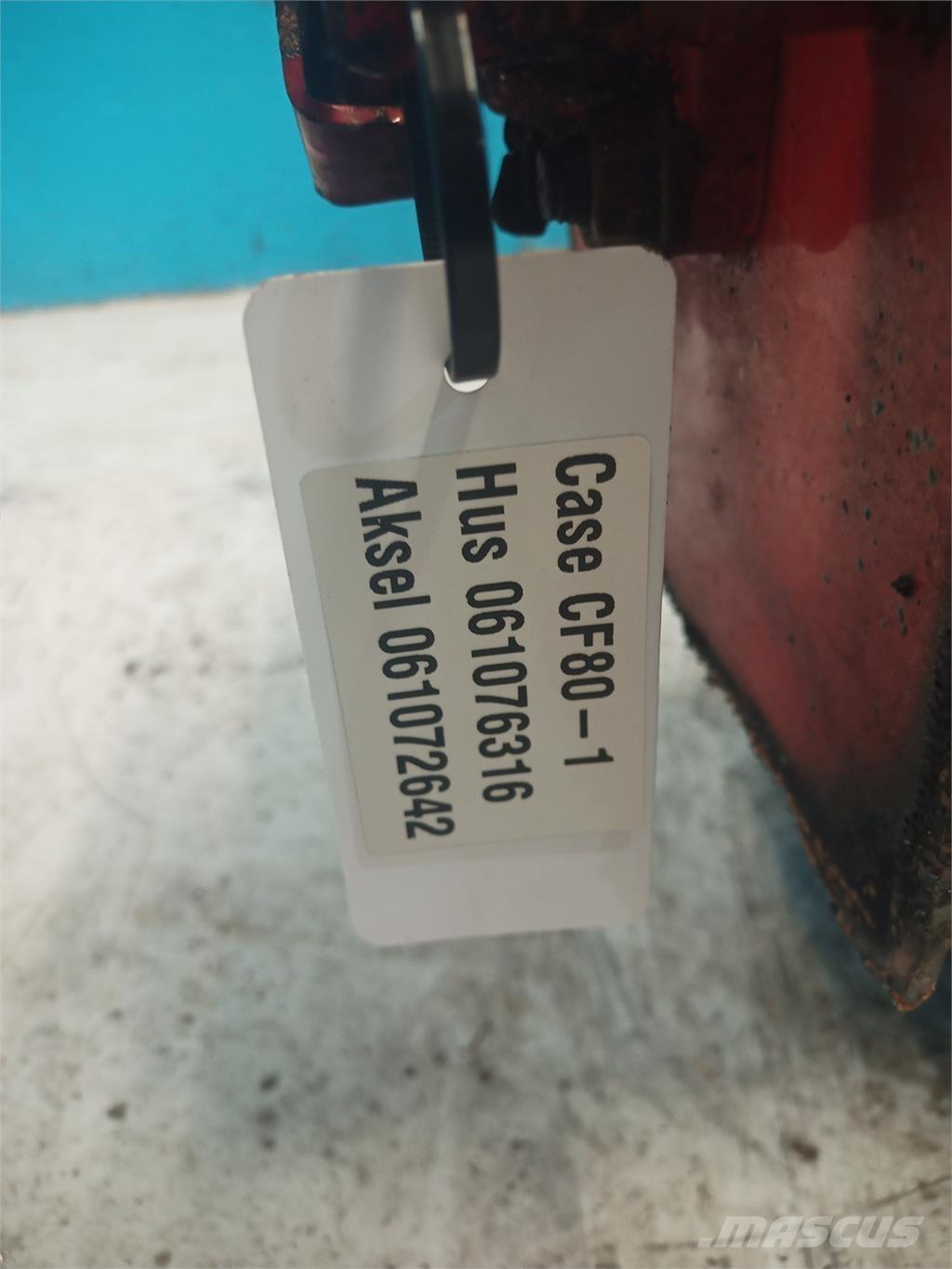 CASE CF80 Kombájn tartozékok