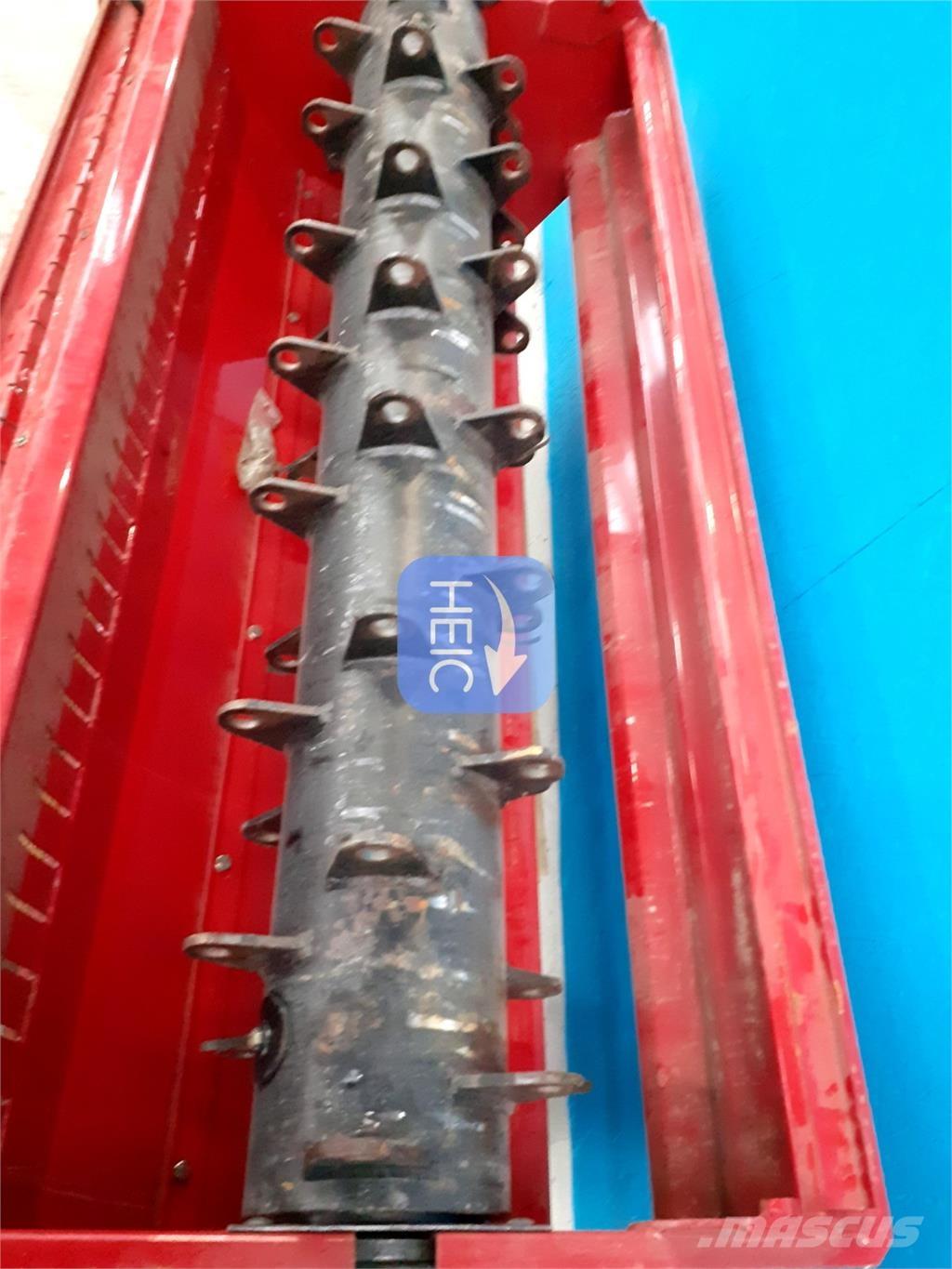 CASE CF80 Kombájn tartozékok