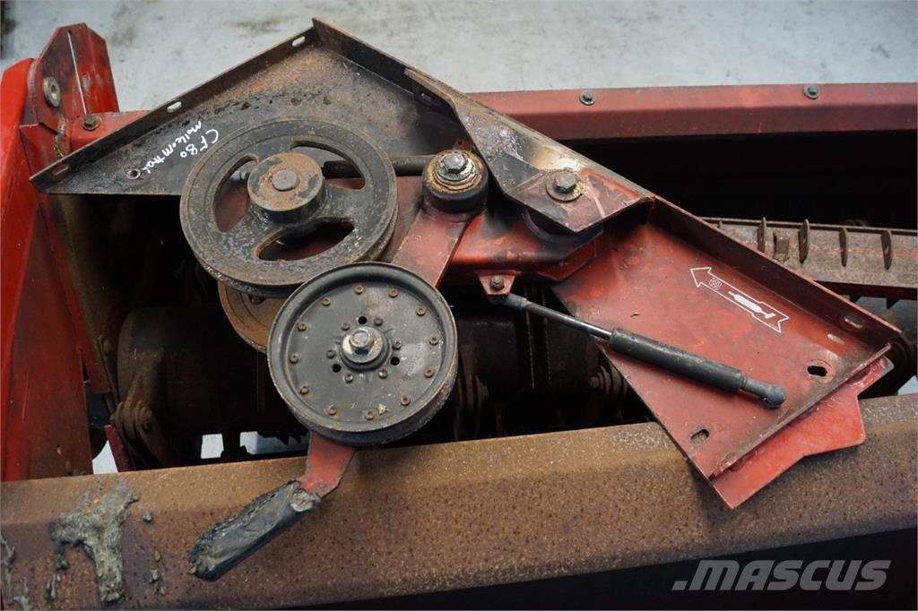 CASE CF80 Kombájn tartozékok
