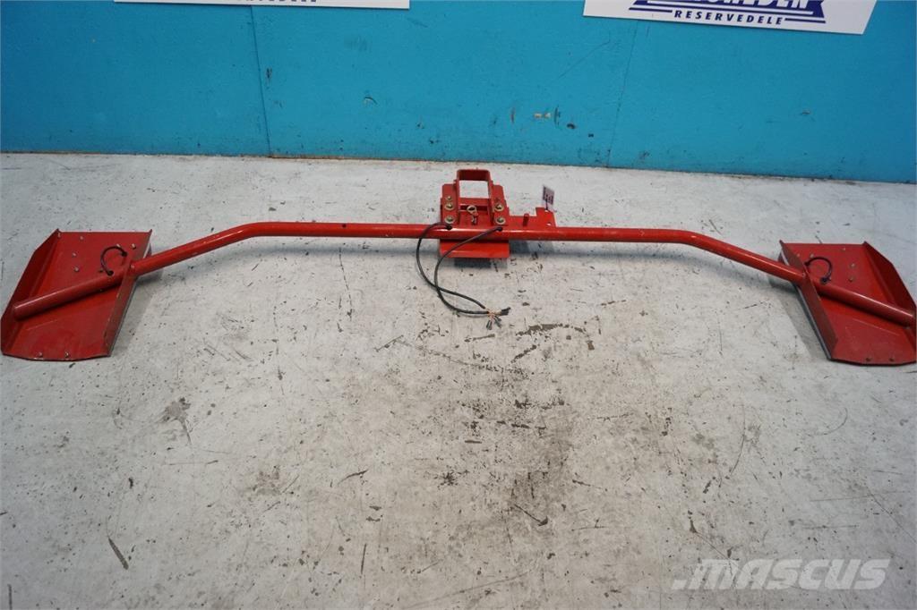 CASE CF80 Kombájn tartozékok