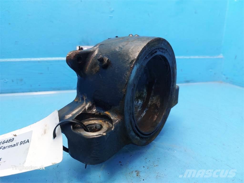 CASE Farmall 95A Egyéb traktor tartozékok