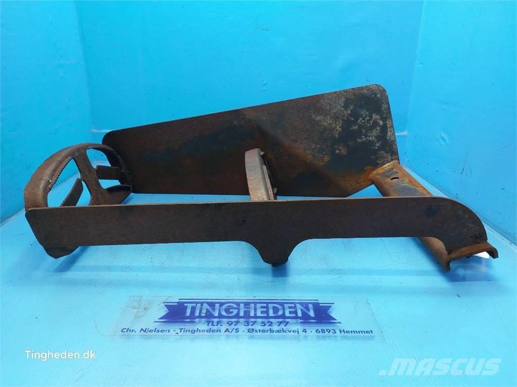 CASE Farmall 95A Egyéb traktor tartozékok