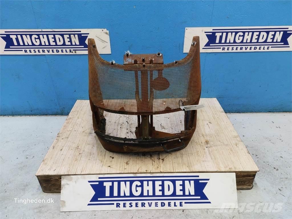 CASE Farmall 95A Egyéb traktor tartozékok