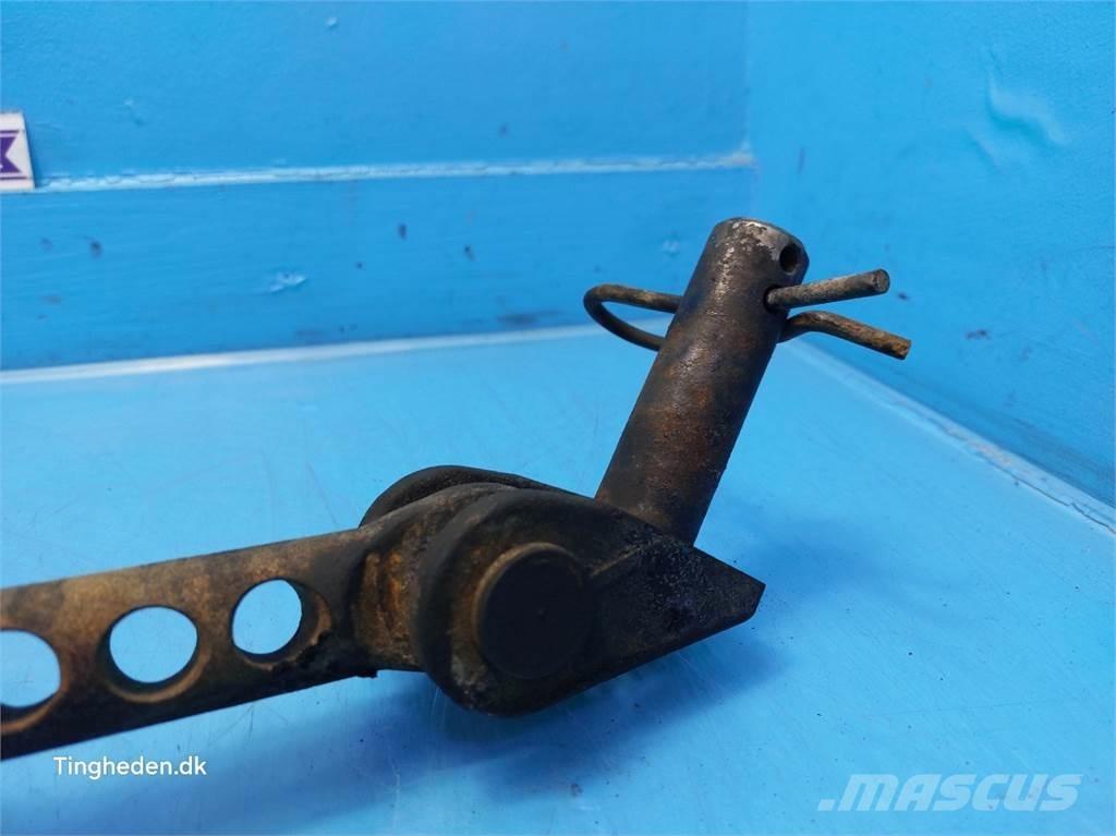 CASE Farmall 95A Egyéb traktor tartozékok