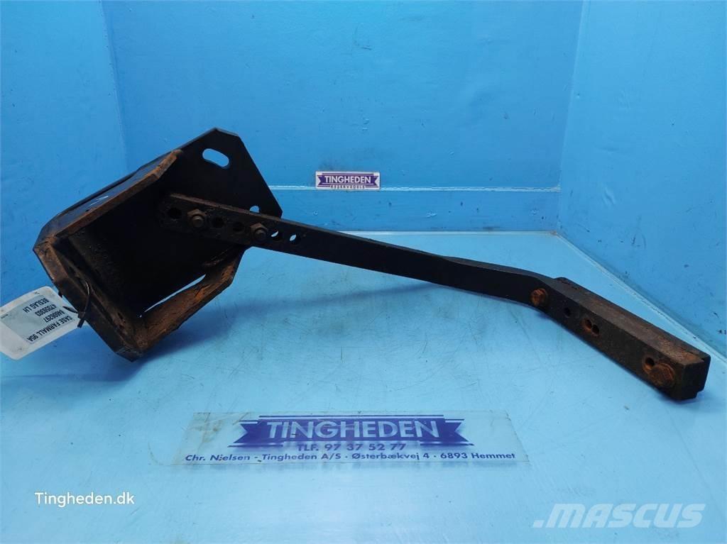 CASE Farmall 95A Egyéb traktor tartozékok
