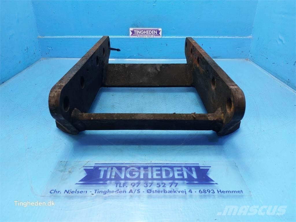 CASE Farmall 95A Egyéb traktor tartozékok