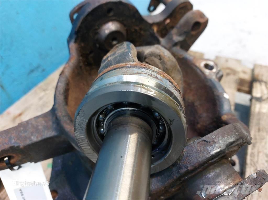 CASE Farmall 95A Egyéb traktor tartozékok
