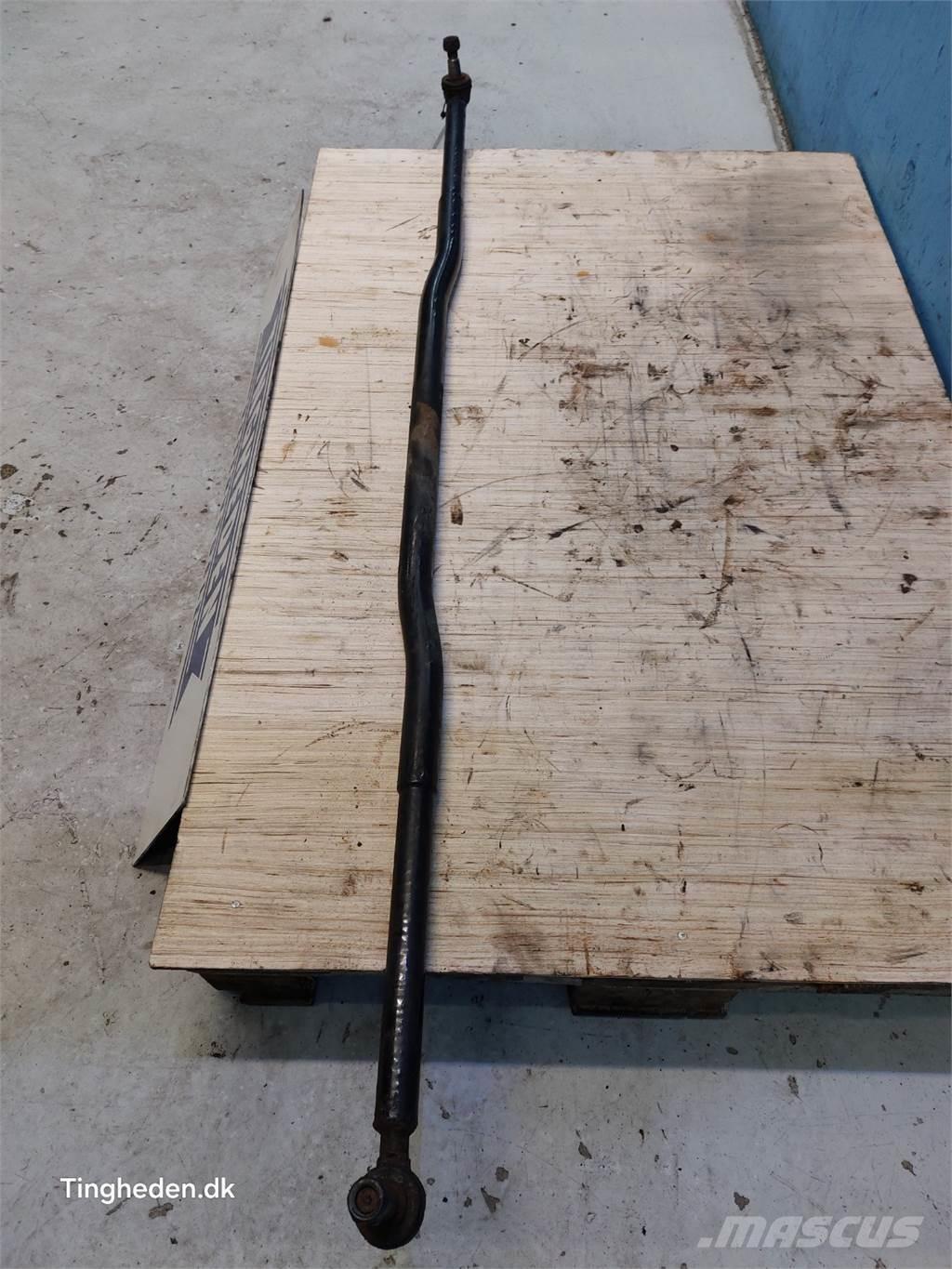 CASE Farmall 95A Egyéb traktor tartozékok