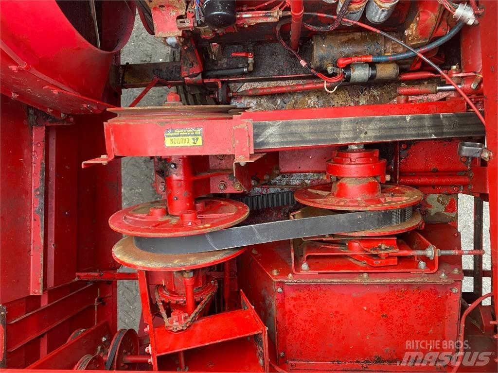 Case IH 1620 Kombájnok