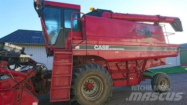 Case IH 1640 Kombájnok