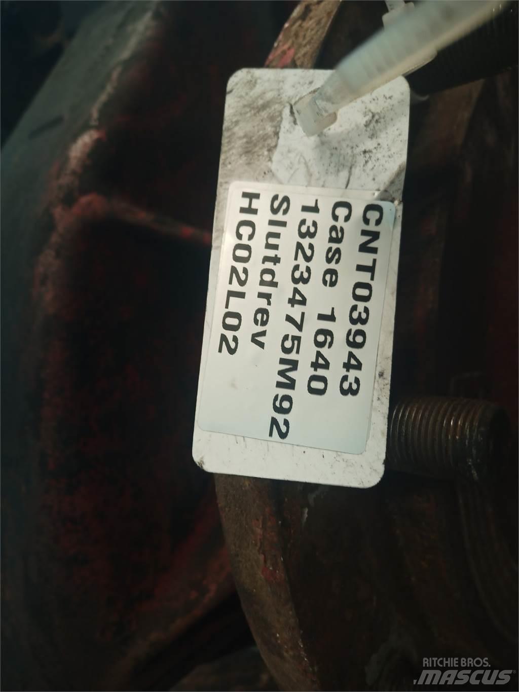 Case IH 1640 Kombájn tartozékok