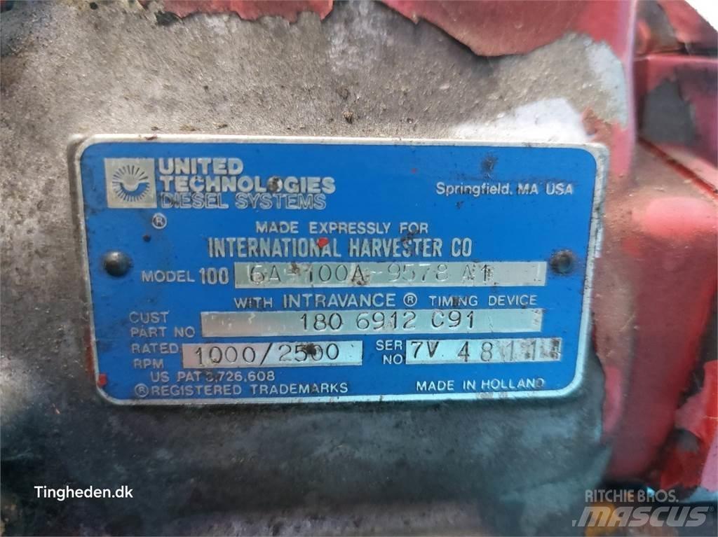 Case IH 1640 Motorok