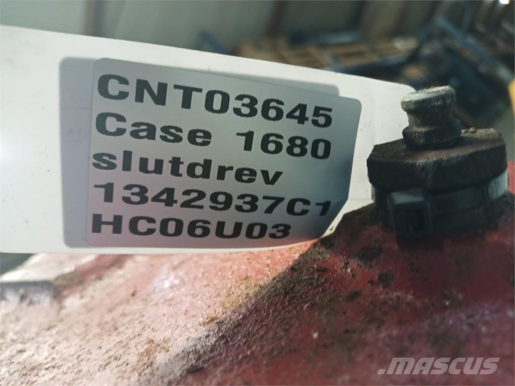 Case IH 1680 Kombájn tartozékok