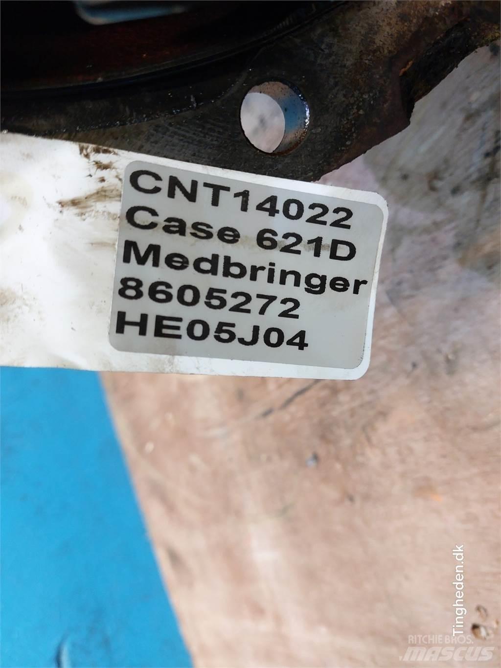 Case IH 621D Tengelyek