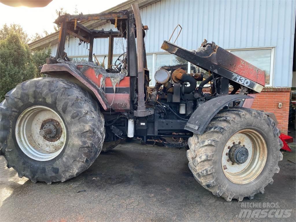 Case IH 7130 Traktorok