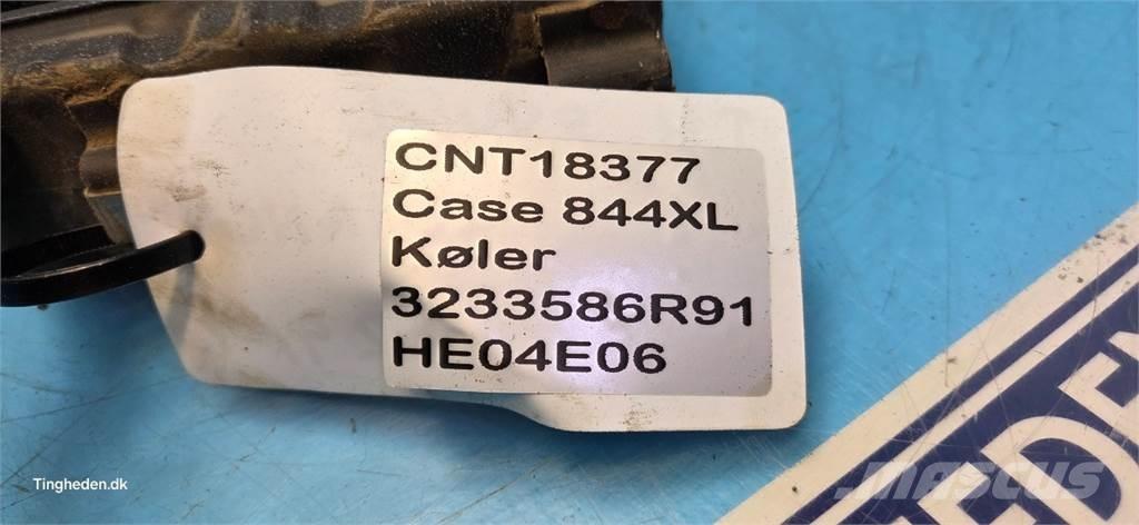 Case IH 844XL Hűtők