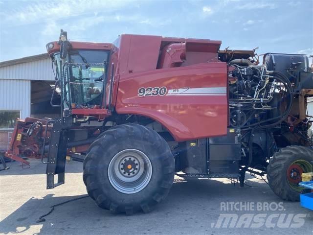 Case IH 9230 Kombájnok