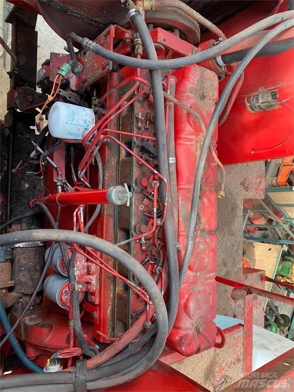 Case IH D358 Motorok
