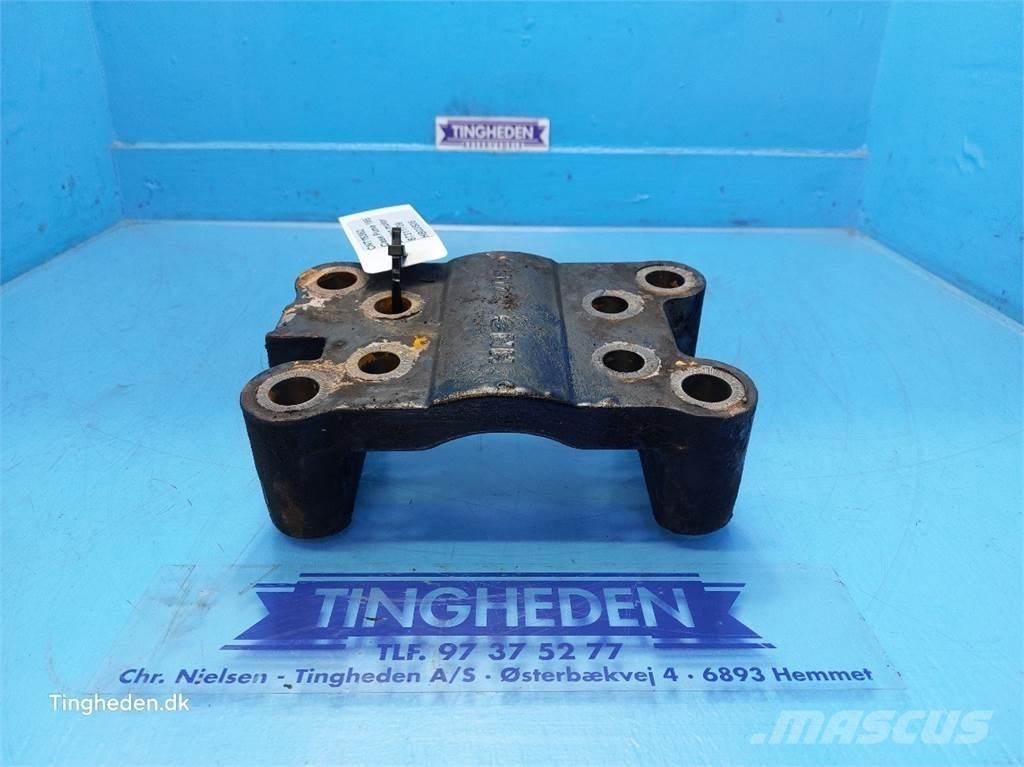 CASE Puma 185 Motorok