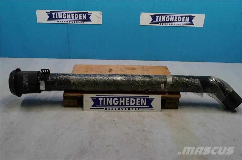 CASE STX 450 Motorok