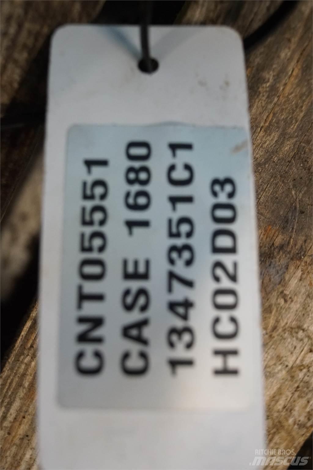 CLAAS 1680 Kombájn tartozékok